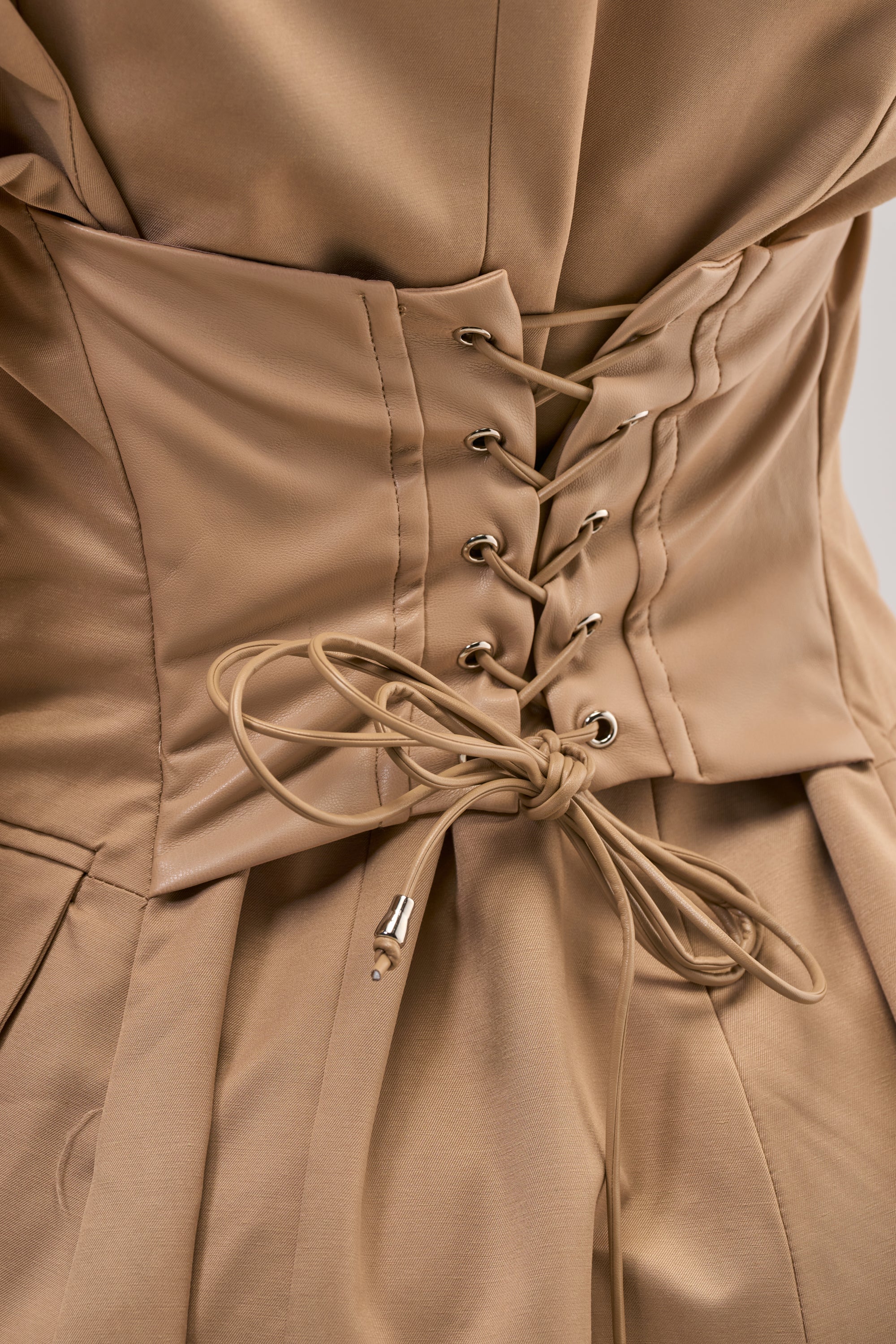 BUSINESS MEETING CHIC BLAZER DRESS AND LEG WARMER SET IN TRENCH
