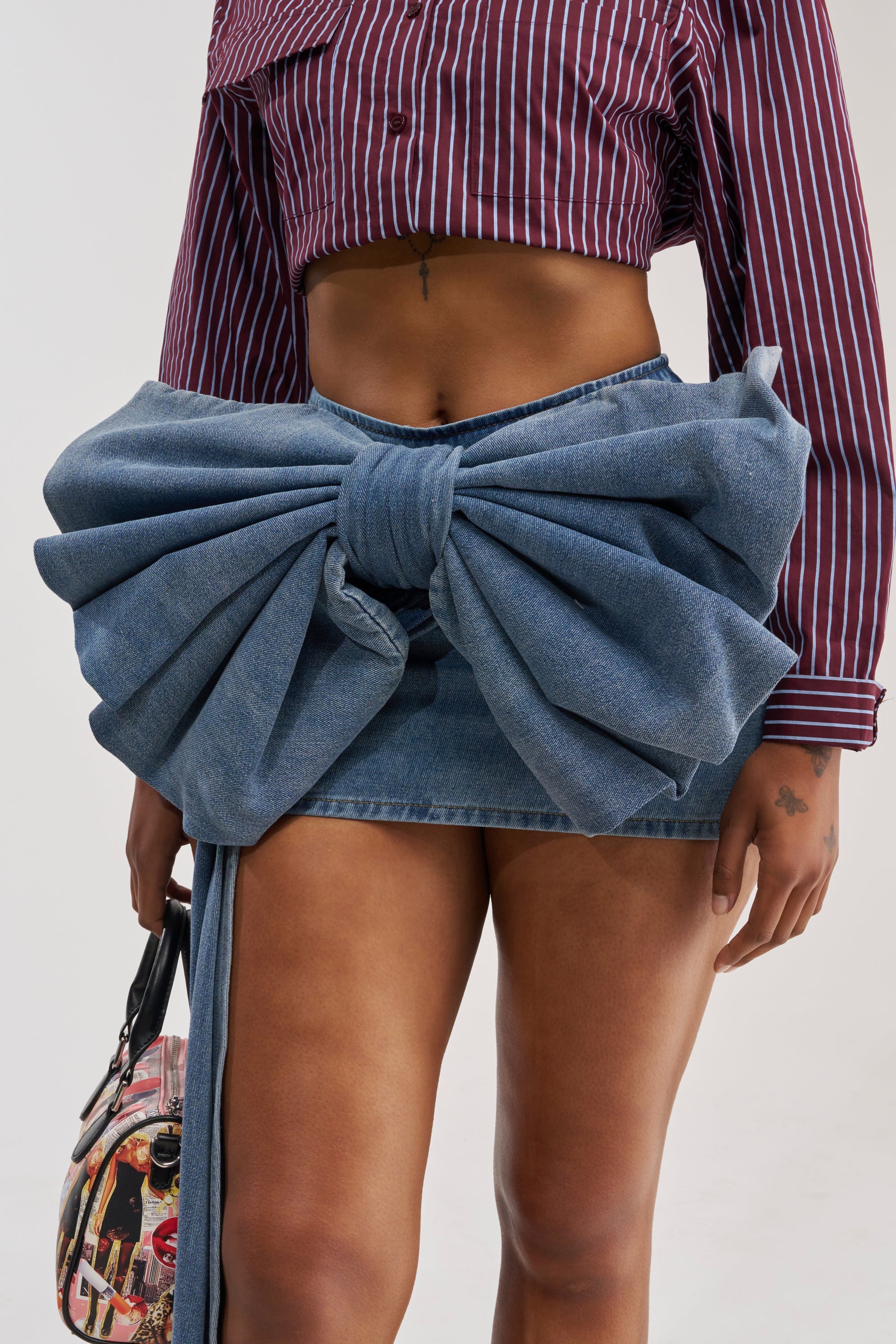 EXTRA IS GOOD MINI SKIRT WITH BOW