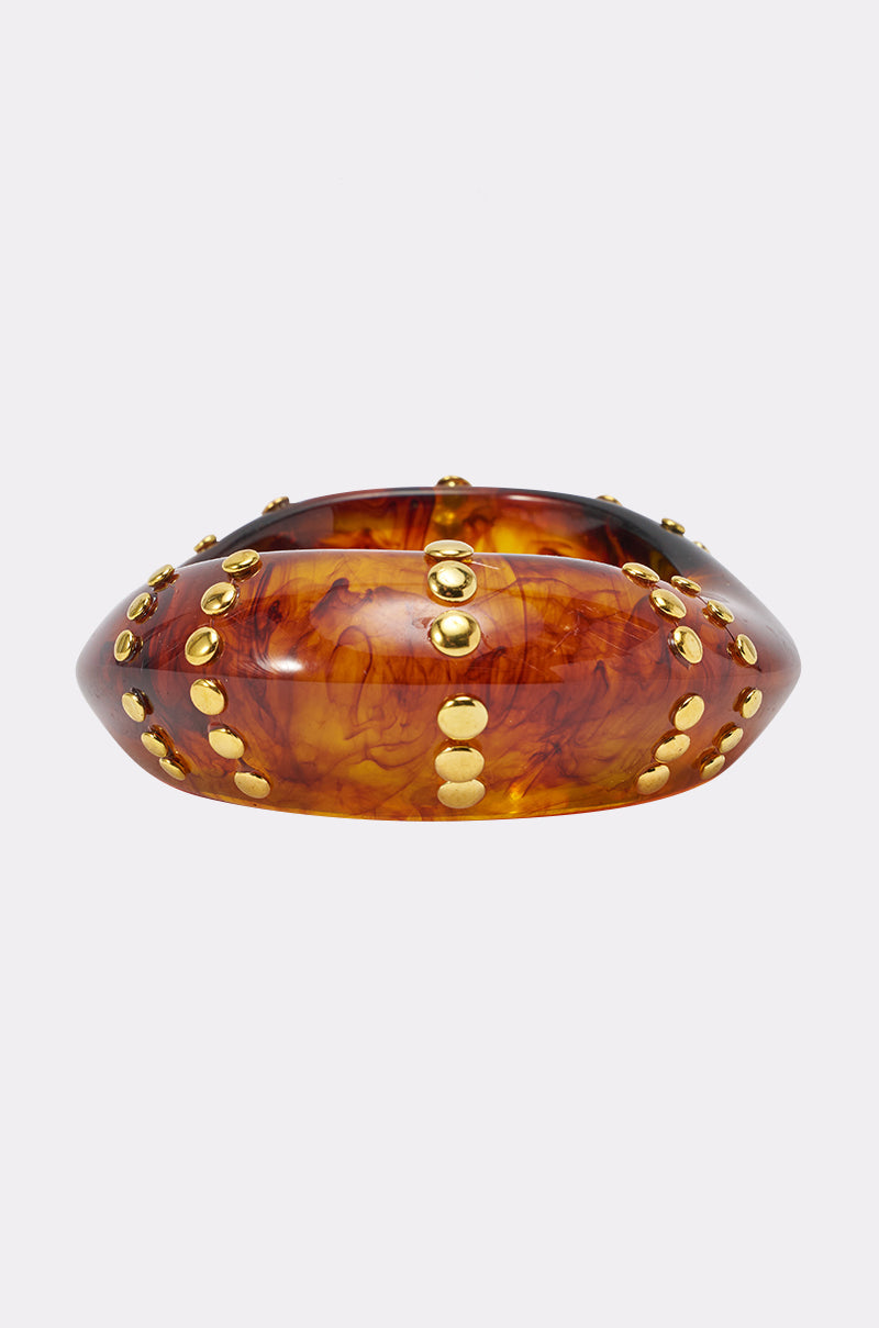 COOL GIRL STUDDED BANGLE IN BROWN