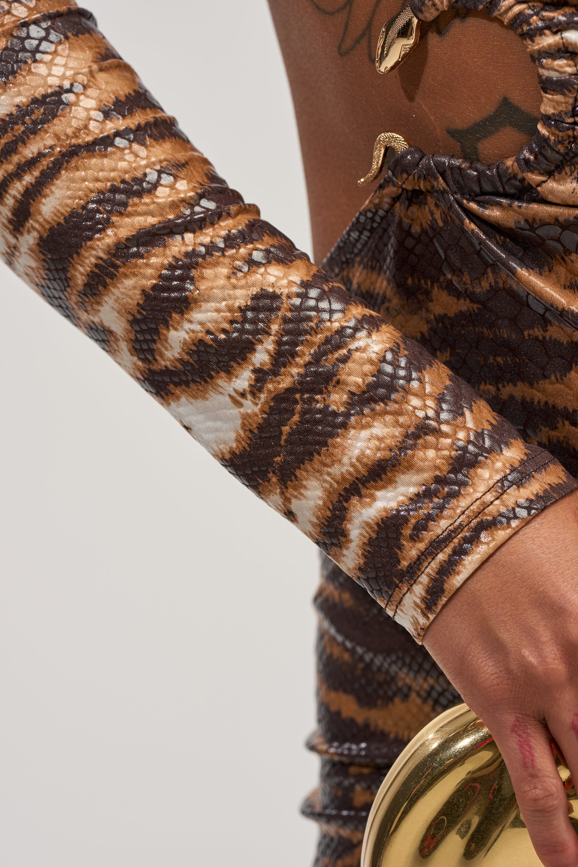 MIXED SIGNALS ANIMAL PRINT MIDI DRESS
