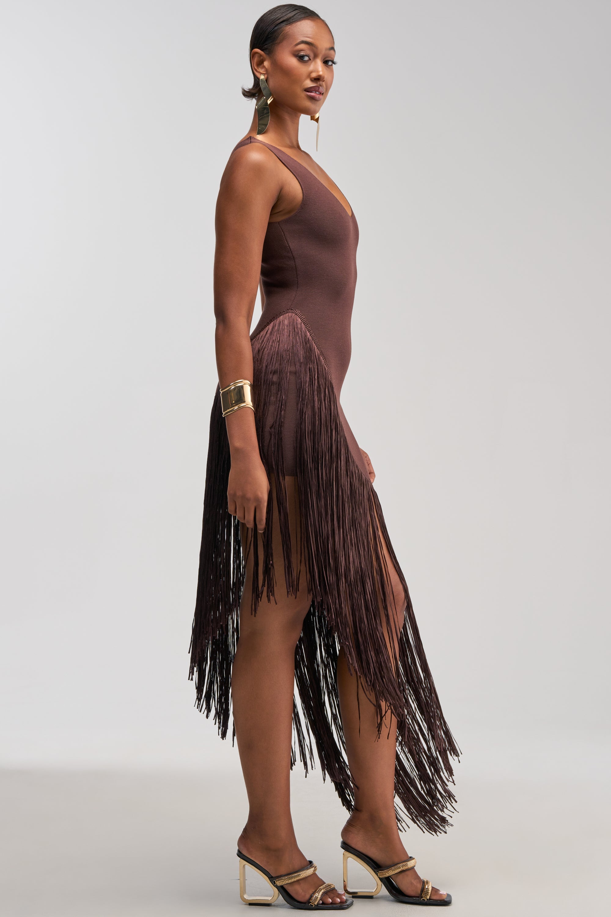 SHAKE IT FRINGE MIDI DRESS IN BROWN