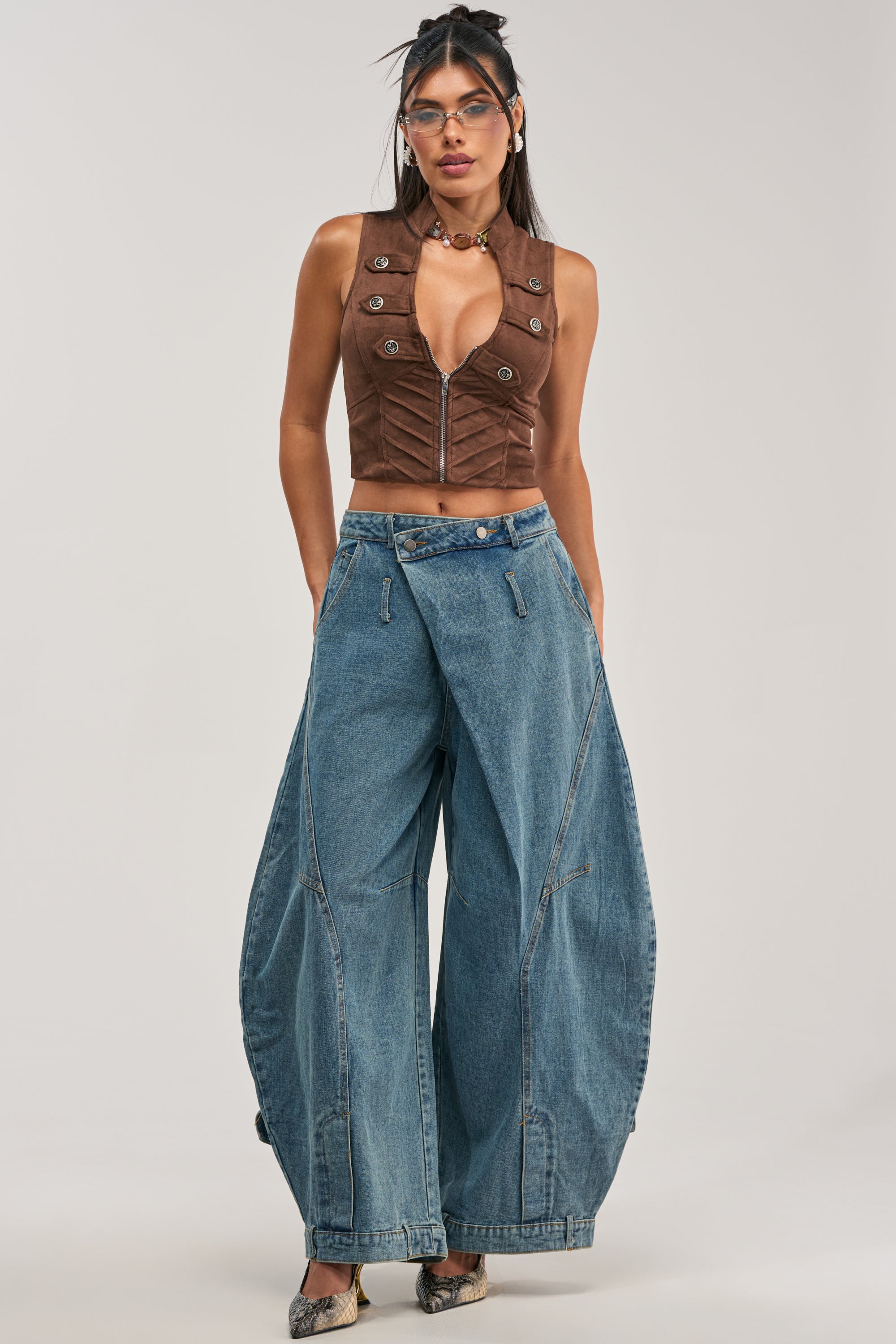 IZZY RELAXED DENIM IN LIGHT BLUE WASH