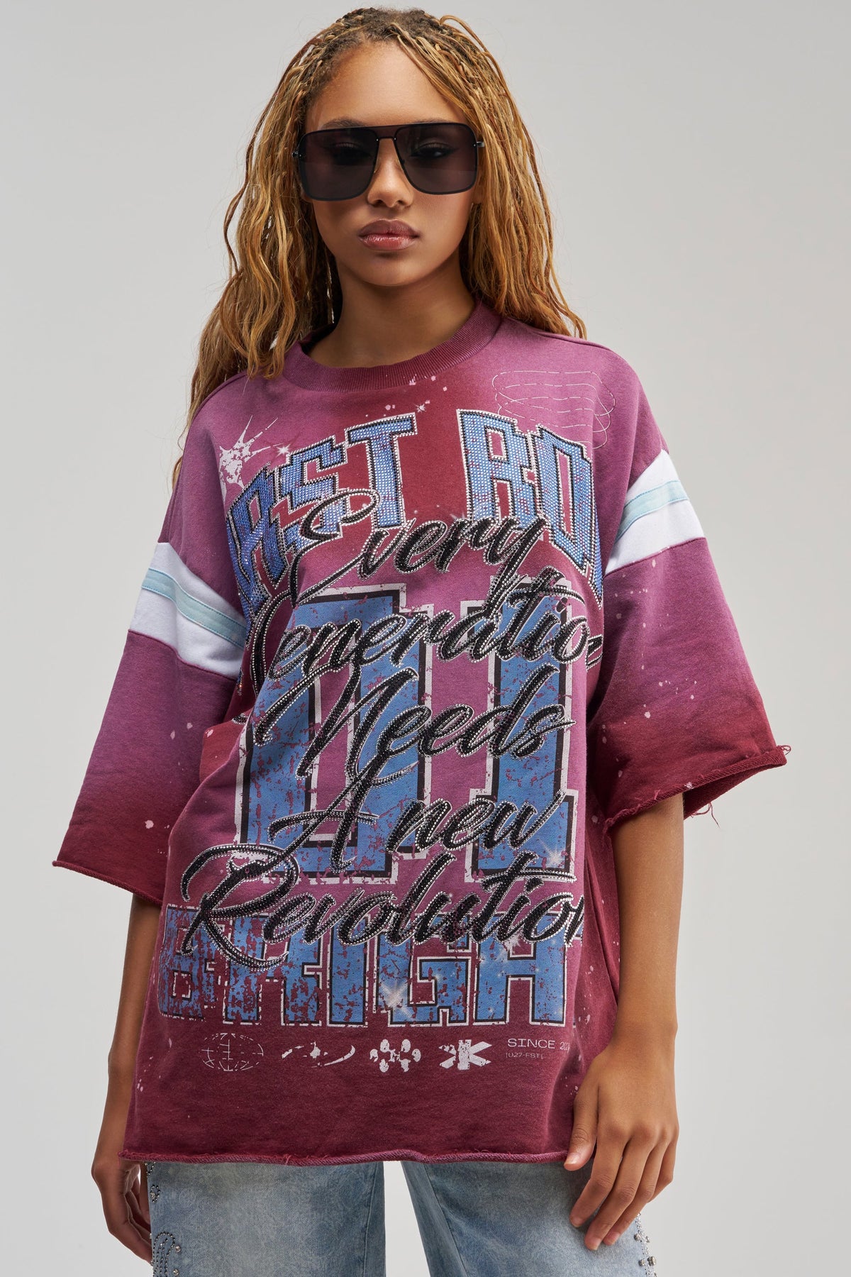 MY FUTURE OVERSIZED GRAPHIC TEE IN BURGUNDY