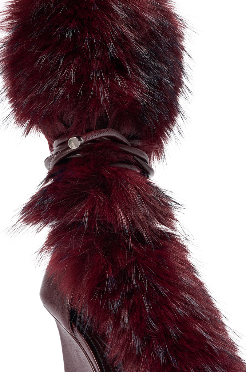 AZALEA WANG GENOVEVA BURGUNDY FUR WEDGE GLADIATOR SANDAL