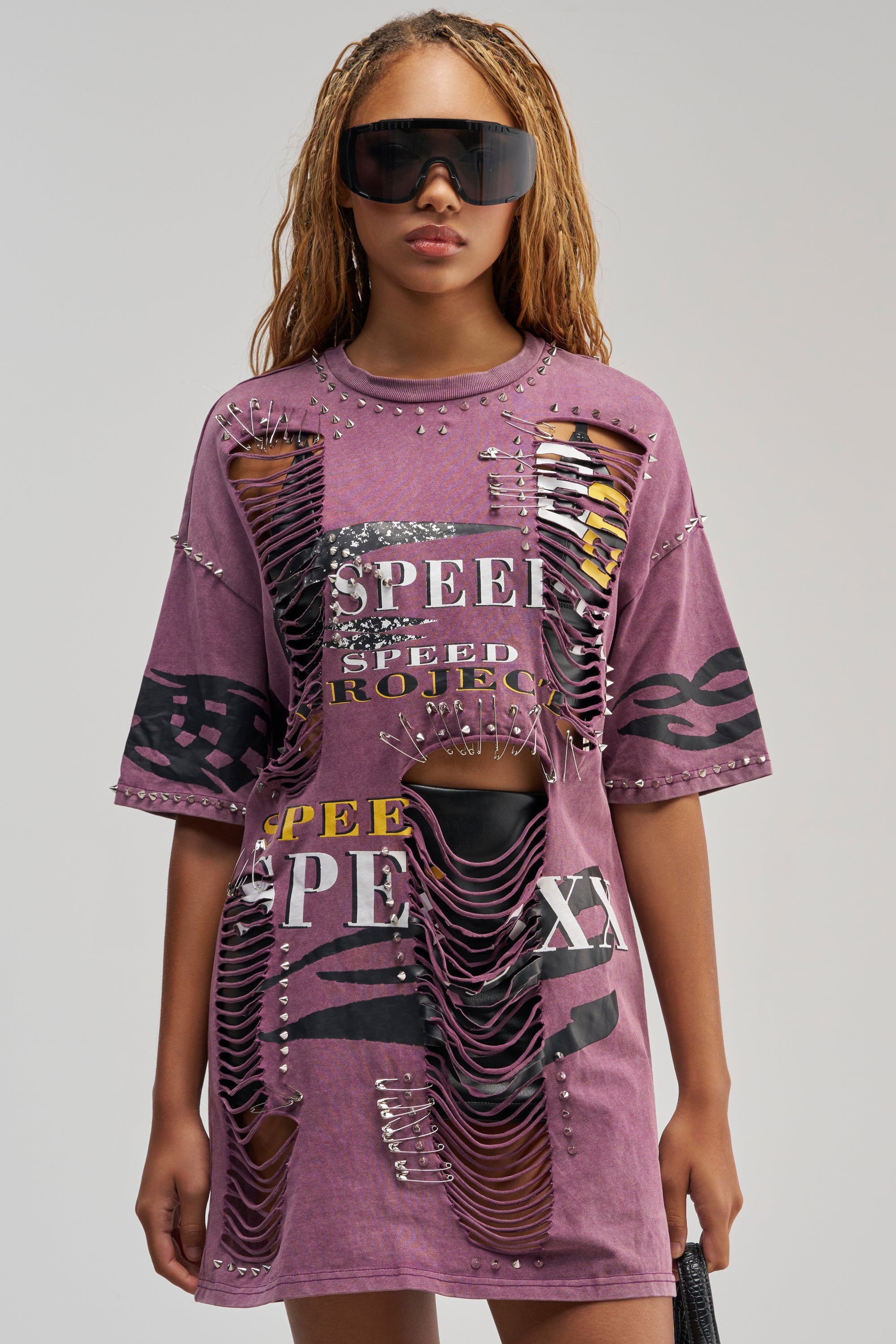 NEVER TOO MUCH DISTRESSED OVERSIZED TEE IN PLUM