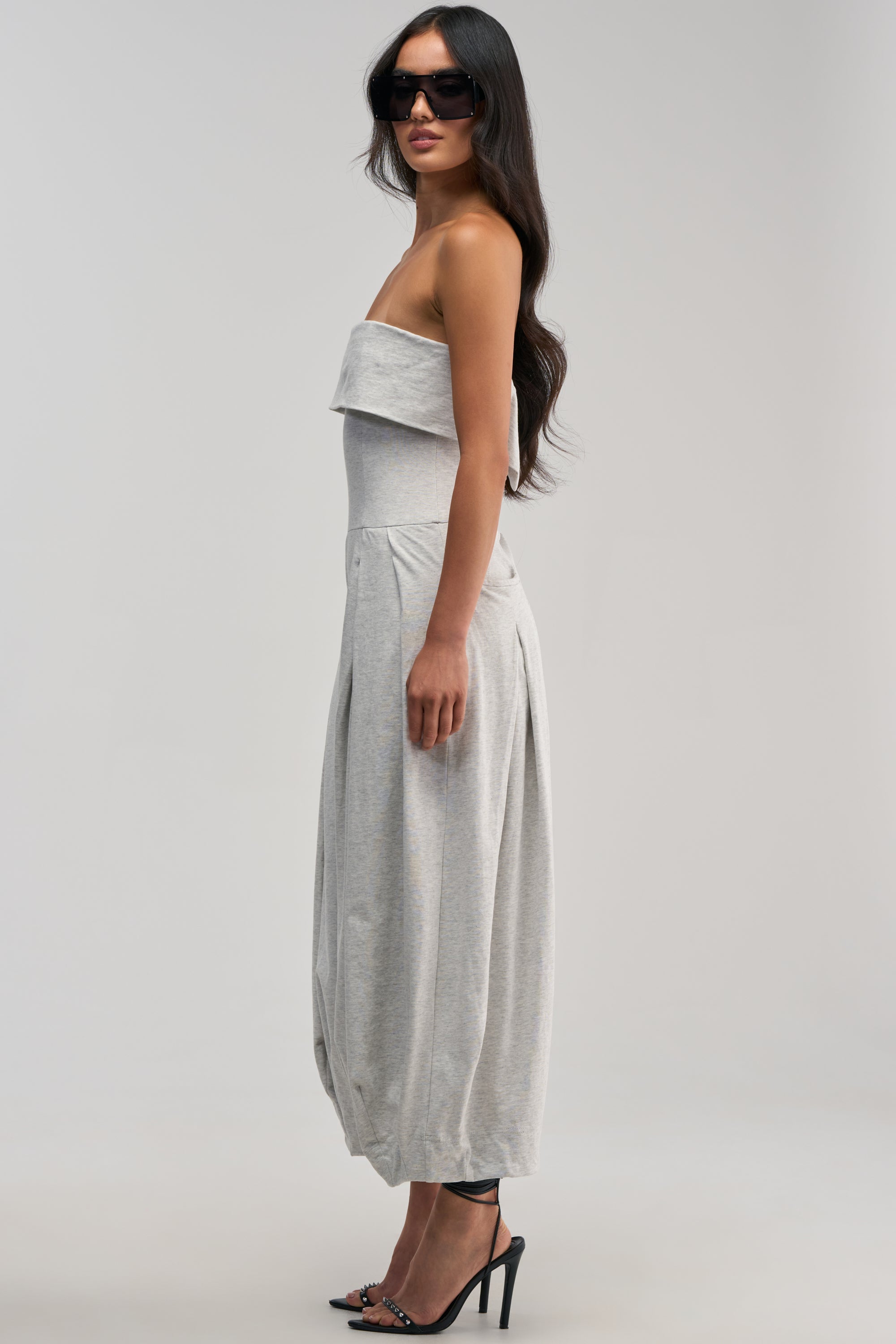 COMFY AND CUTE STRAPLESS JUMPSUIT IN HEATHER GREY