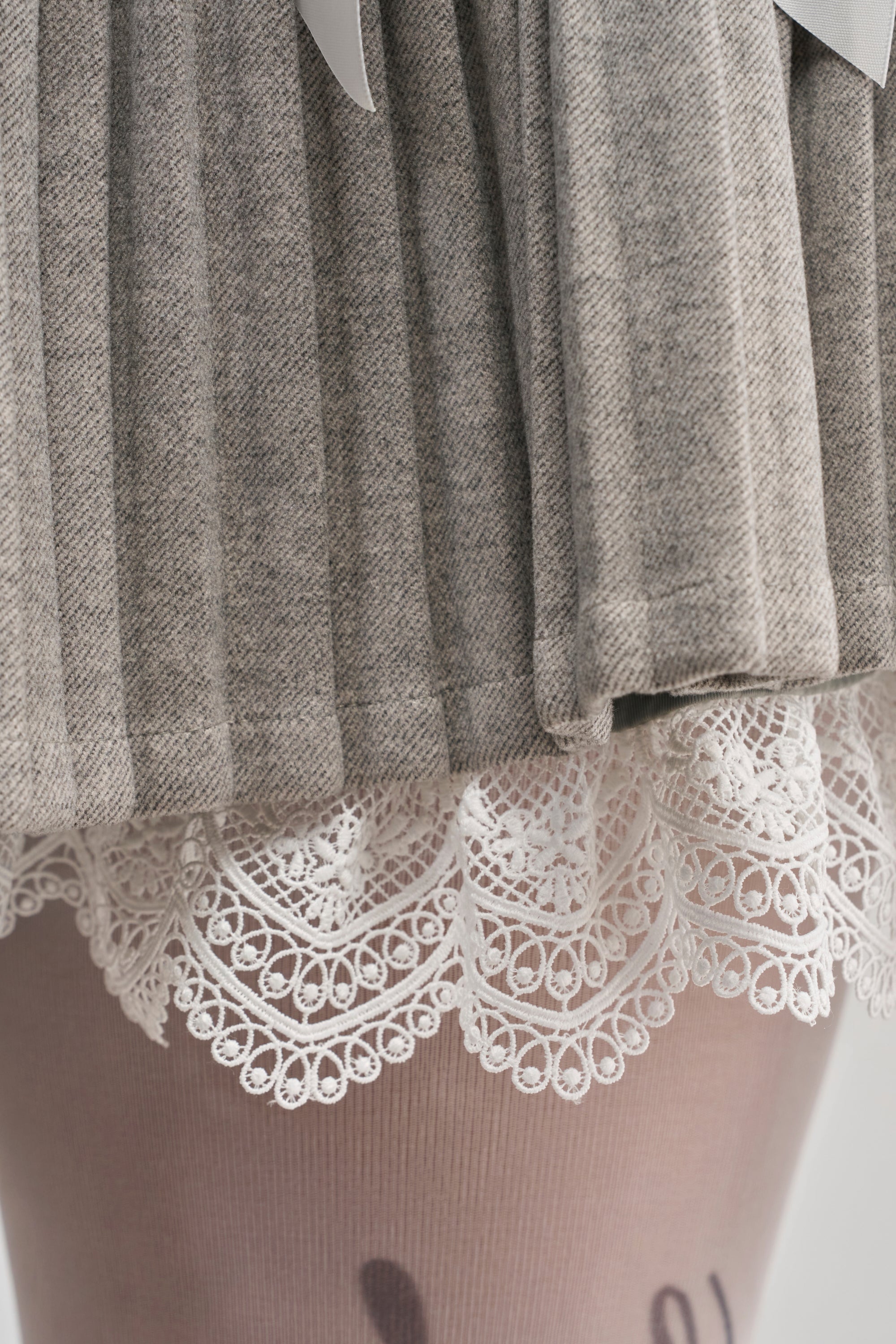 MARLEY LACE TRIM MINI SKIRT
