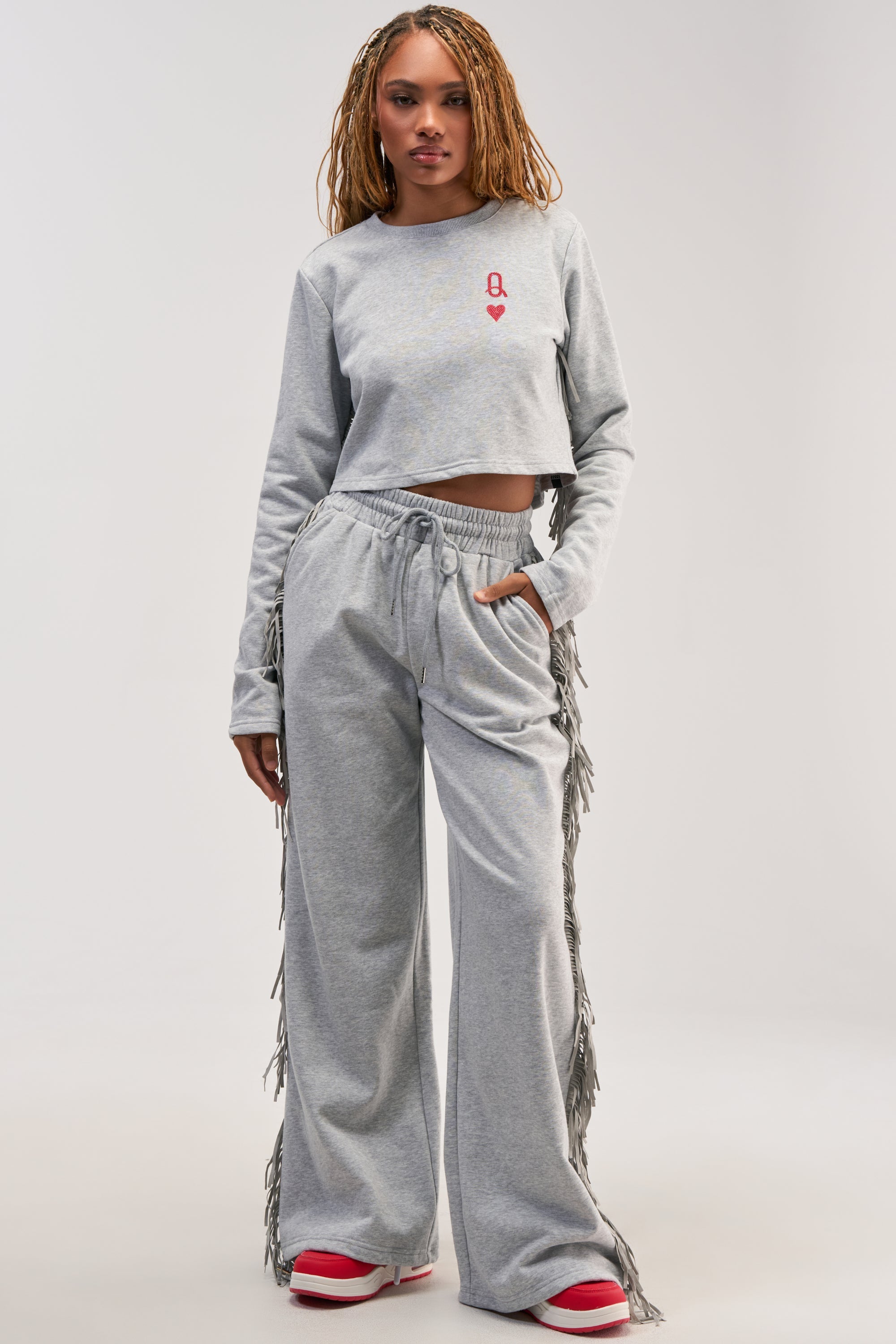 PLAYING CARDS CROP SWEATSHIRT IN HEATHER GREY