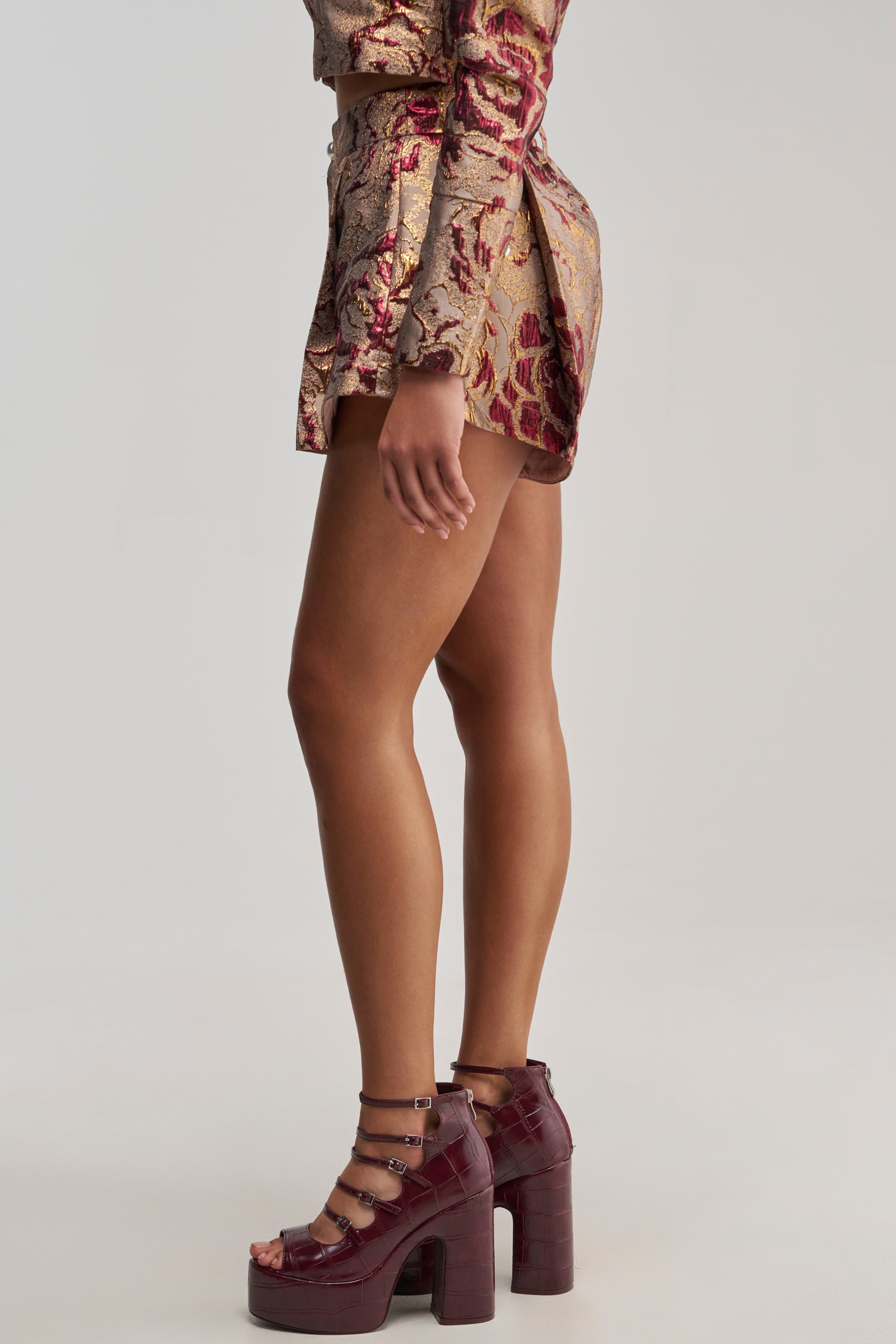 PENNY BROCADE SHORT IN BRONZE