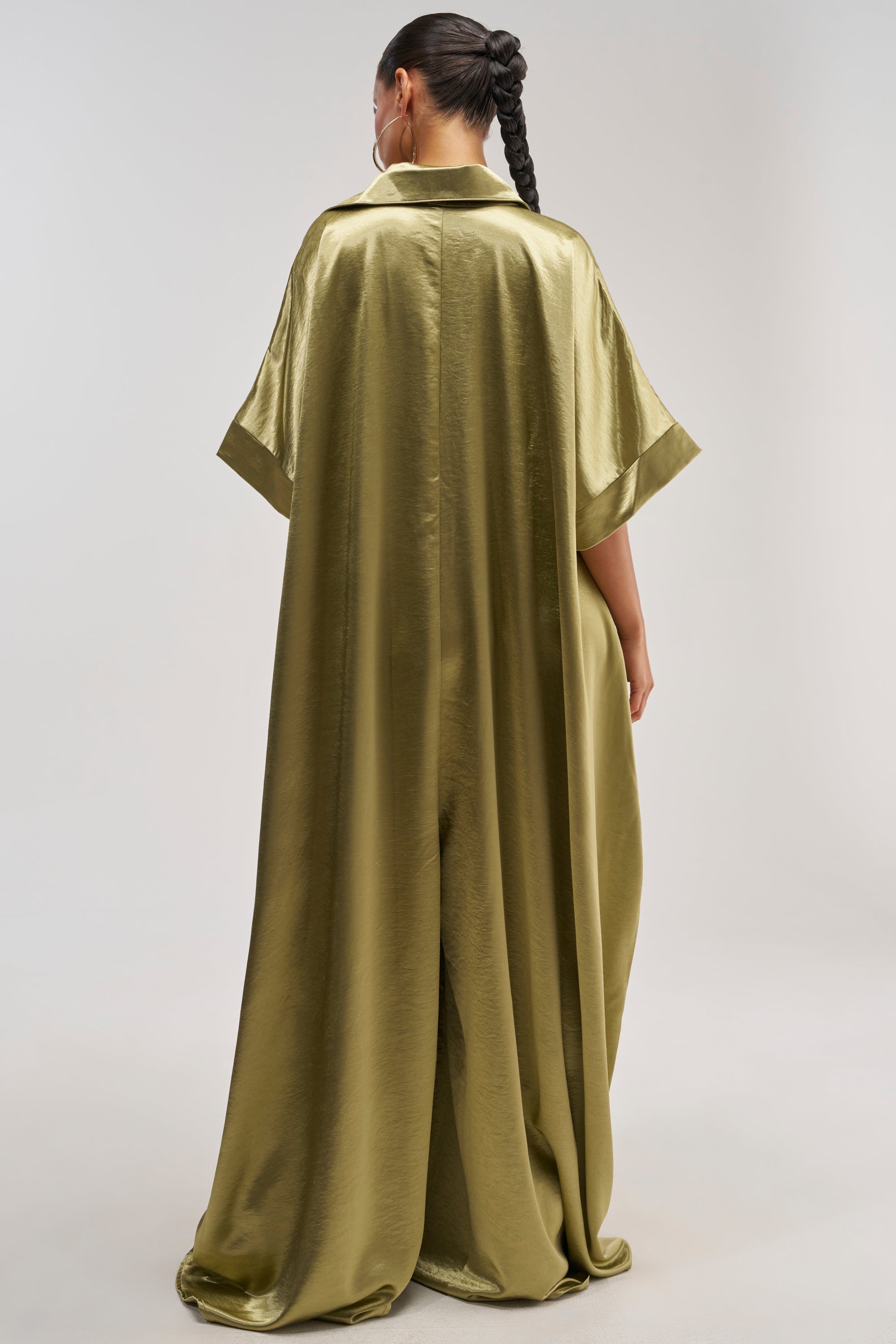 SHE'S RICH OVERSIZED JUMPSUIT IN OLIVE
