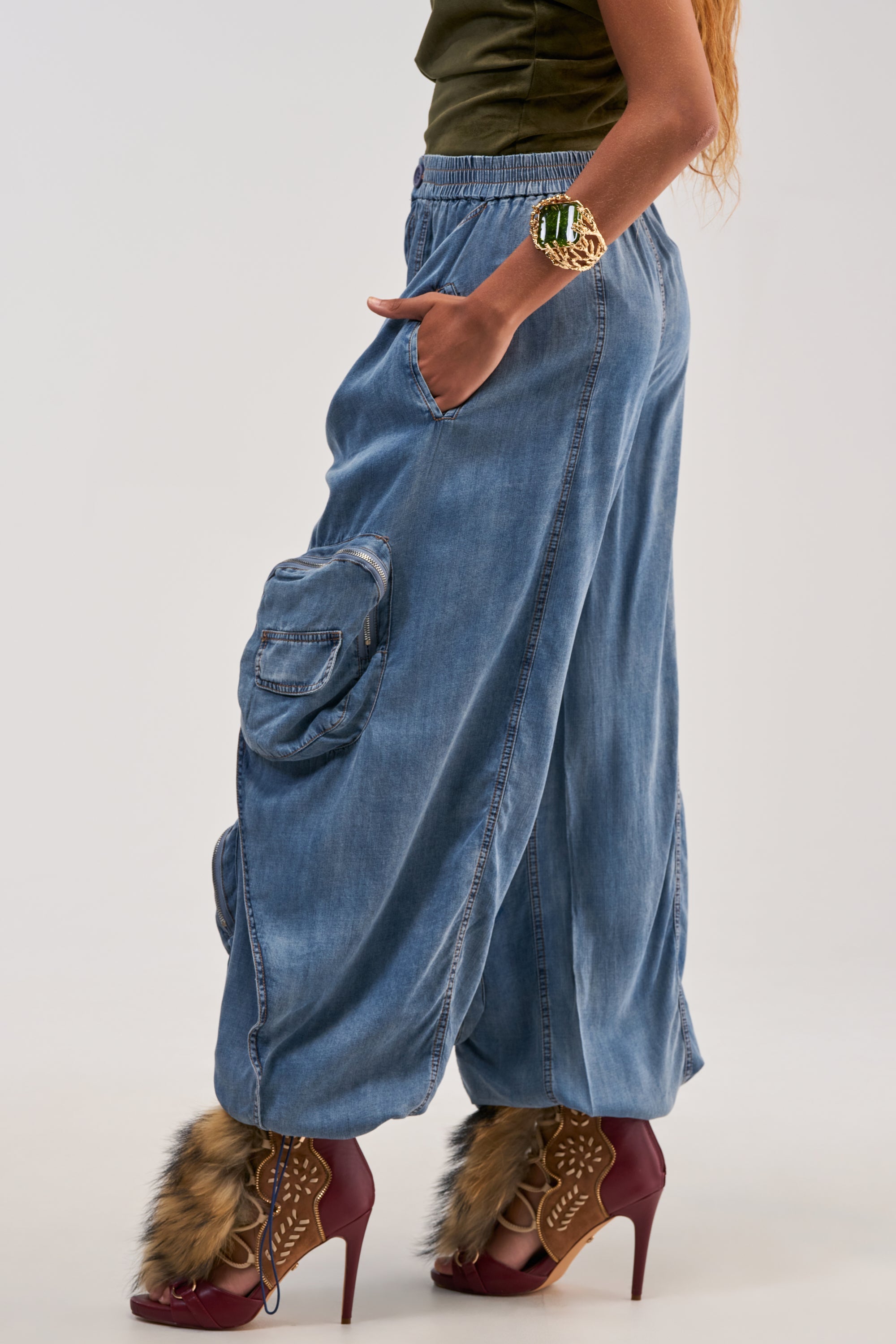 DO THE MOST TIE FRONT PANT IN DENIM