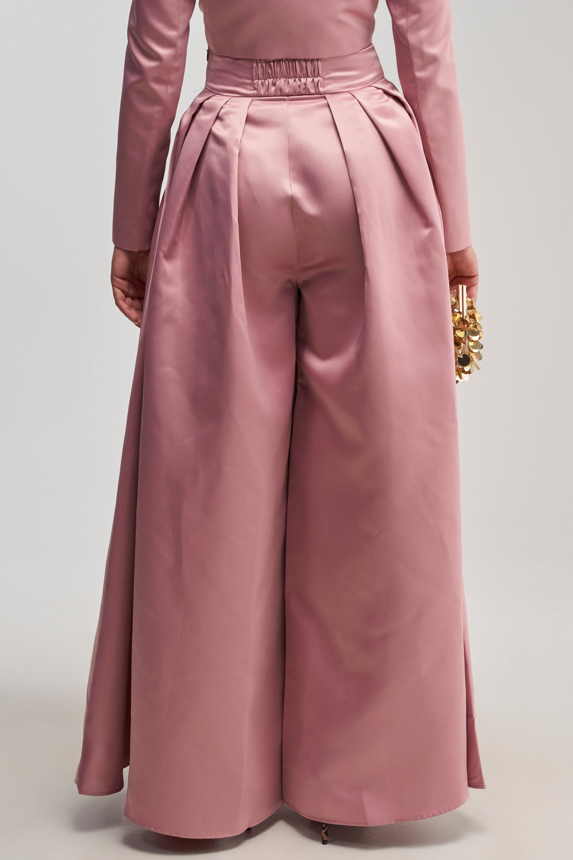 LILA SATIN TROUSER IN MAUVE