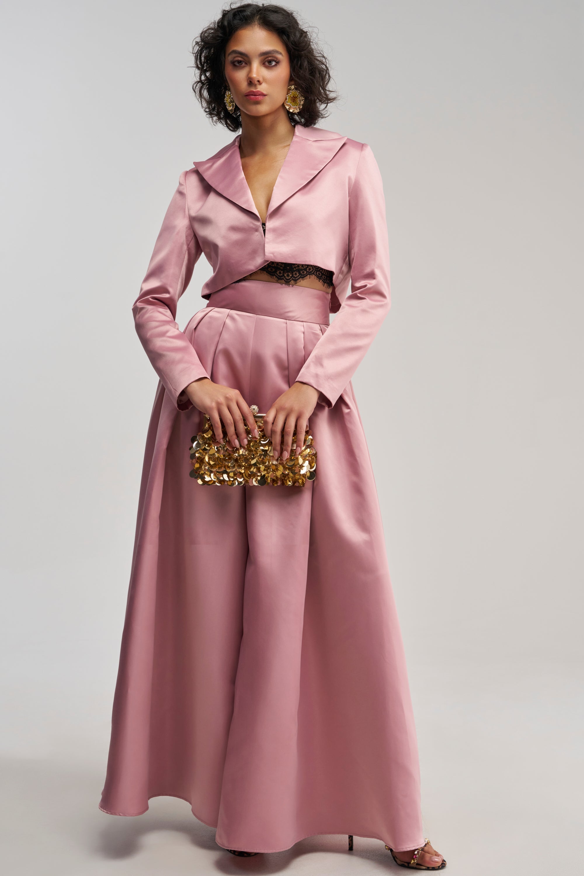 LILA SATIN BLAZER IN MAUVE
